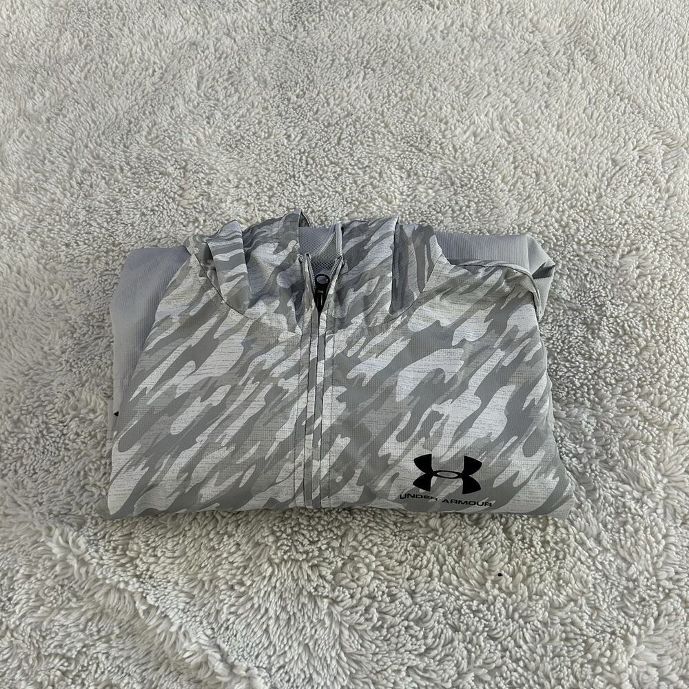 Under Armour Women's Sz L Gray Camo Windbreaker Anorak Jacket Athleisure Luxe